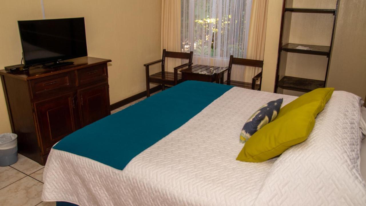 Resort Y Parque Acuatico Valle Dorado El Rosario Extérieur photo
